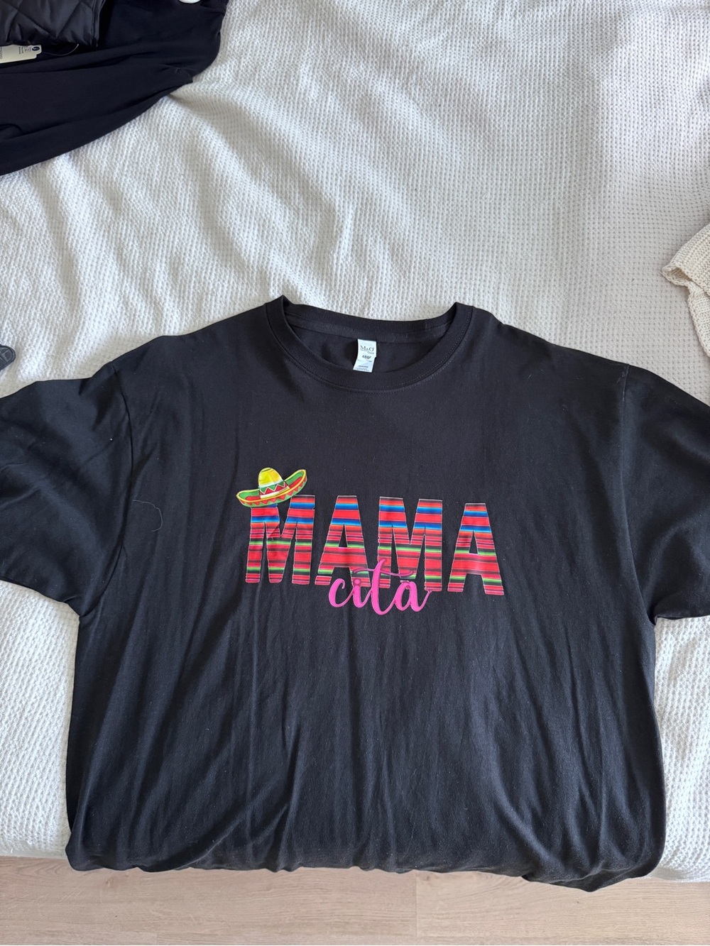 Mama Cita Graphic Tee - Black